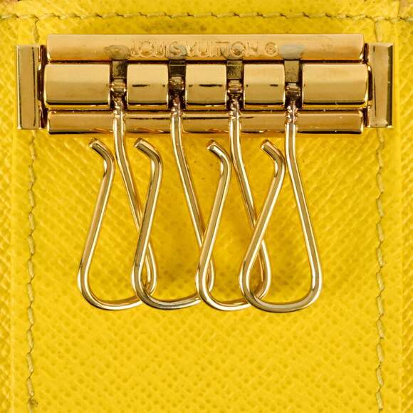 Louis Vuitton Multicle 4 Key Case, Monogram Canvas, M81938, Jaune, with Built... - Picture 7 of 9